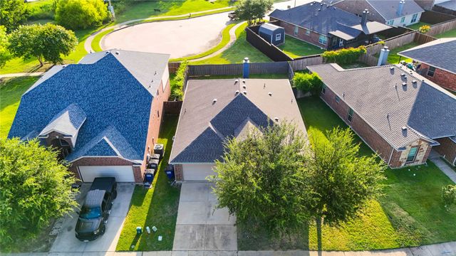 1005 Meadow Green Court, Princeton, TX 75407