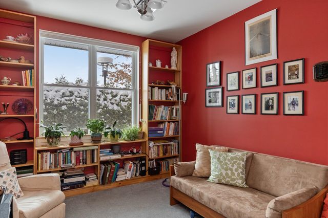 410 Farrell St Apt 119, South Burlington, VT 05403