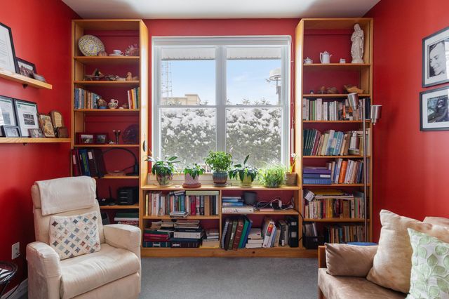 410 Farrell St Apt 119, South Burlington, VT 05403