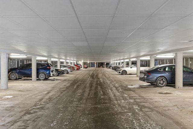 410 Farrell St Apt 119, South Burlington, VT 05403