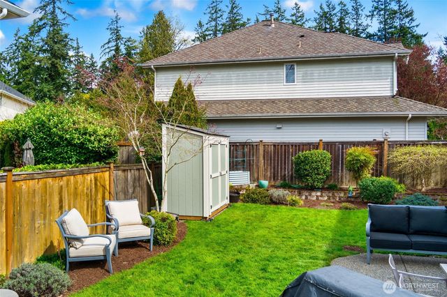 8012 NE 151st Court, Kenmore, WA 98028