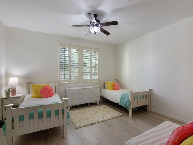 7242 Lake Paloma Trl, The Woodlands, TX 77389