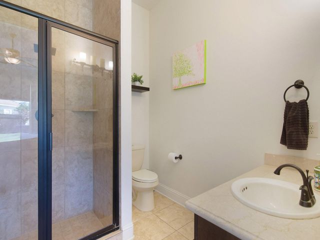 7242 Lake Paloma Trl, The Woodlands, TX 77389