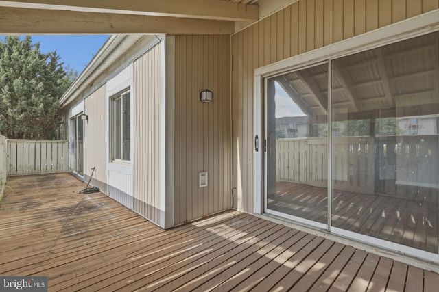 1508 KENSINGTON DR, Hagerstown, MD 21742