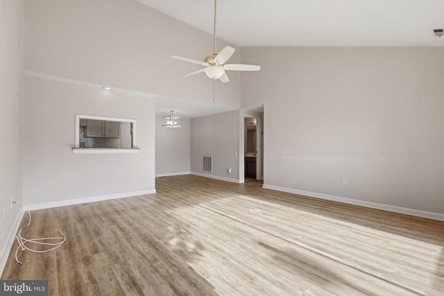 1508 KENSINGTON DR, Hagerstown, MD 21742