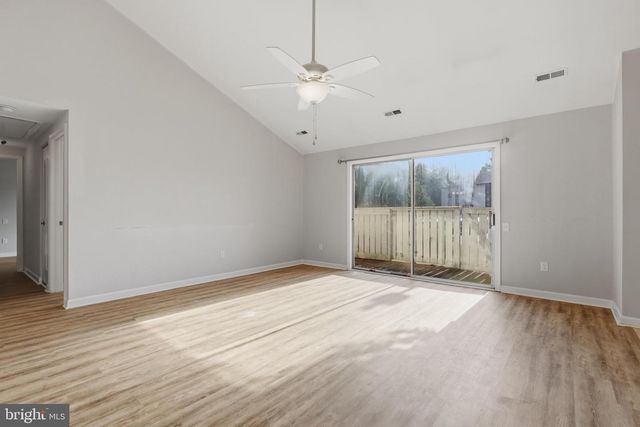 1508 KENSINGTON DR, Hagerstown, MD 21742