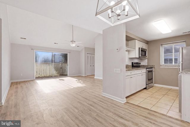 1508 KENSINGTON DR, Hagerstown, MD 21742