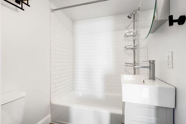 578 Cambridge St 3F, Cambridge, MA 02141