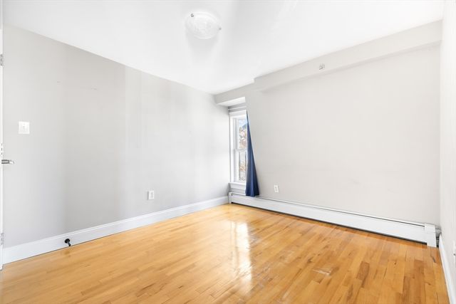 578 Cambridge St 3F, Cambridge, MA 02141