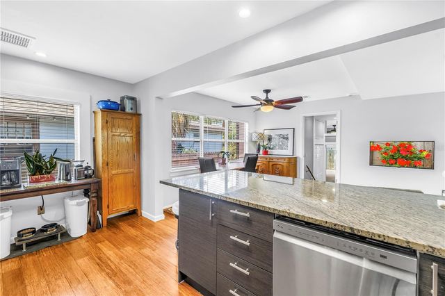 2721 4TH AVENUE S, St Petersburg, FL 33712
