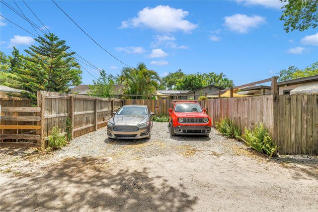 2721 4TH AVENUE S, St Petersburg, FL 33712