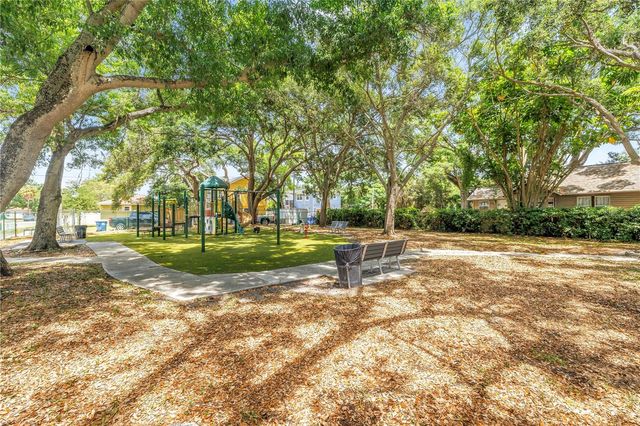 2721 4TH AVENUE S, St Petersburg, FL 33712