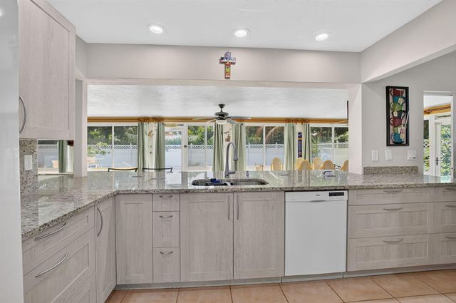 200 SW 7th Avenue, Boca Raton, FL 33486