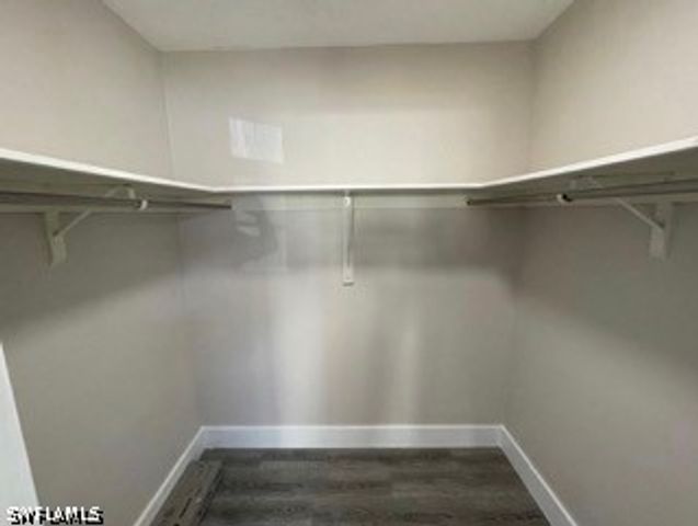 3325 Airport RD N F4, Naples, FL 34105