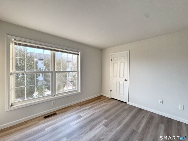 22 Ferris Avenue 8, Norwalk, CT 06854