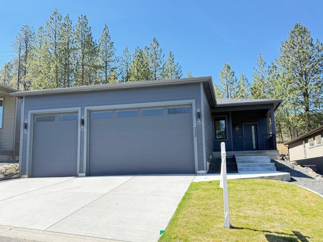 4420 S Willow Ln, Spokane, WA 99216