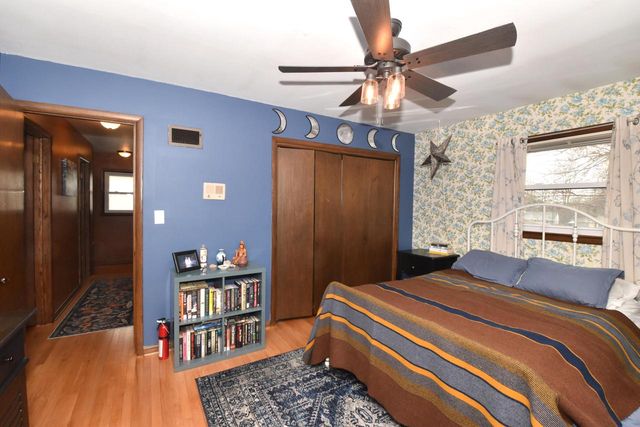 7822 8th AVENUE, Kenosha, WI 53143