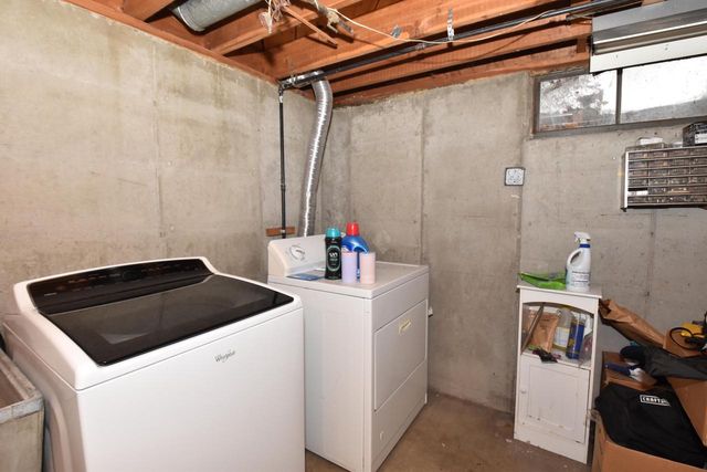 7822 8th AVENUE, Kenosha, WI 53143