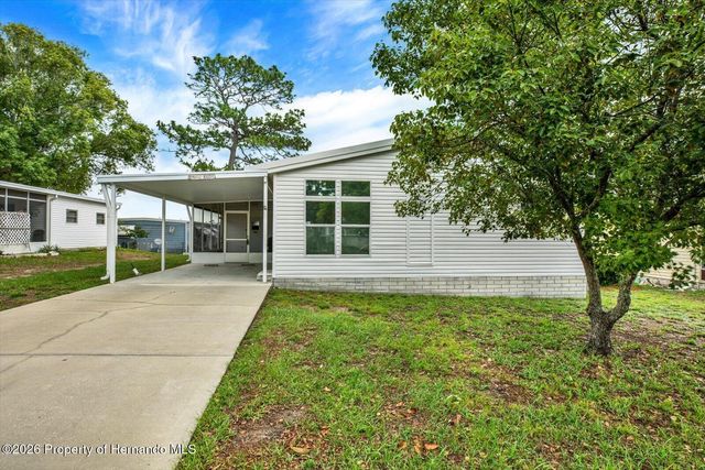 8010 Cedar Cove Avenue, Brooksville, FL 34613