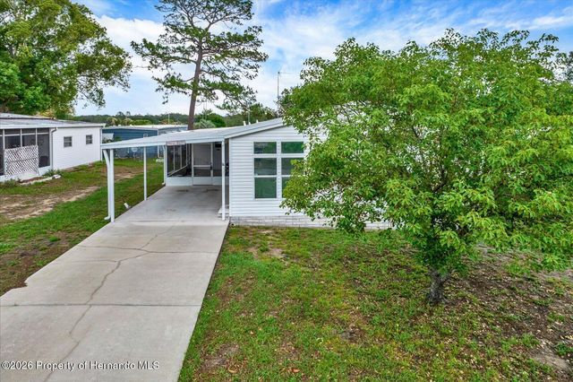 8010 Cedar Cove Avenue, Brooksville, FL 34613