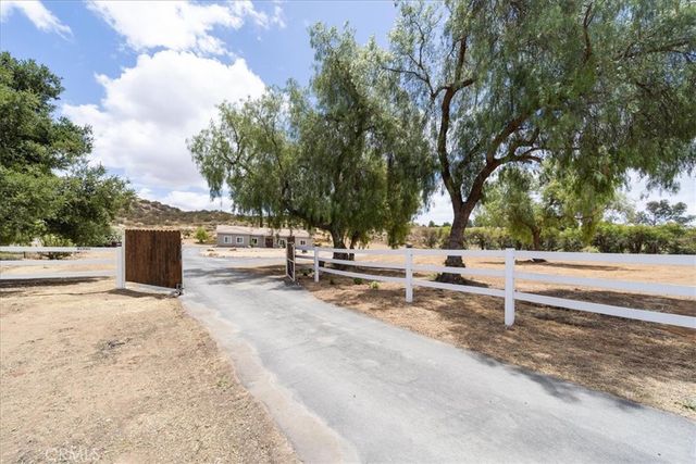 32700 Cox, Menifee, CA 92584