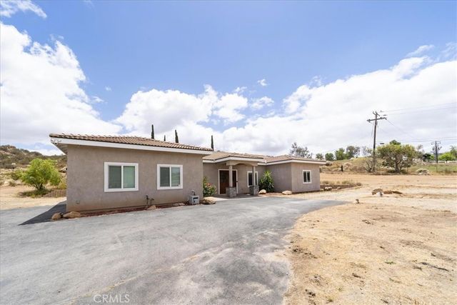 32700 Cox, Menifee, CA 92584