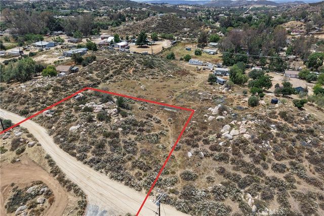32700 Cox, Menifee, CA 92584