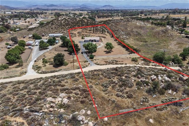 32700 Cox, Menifee, CA 92584