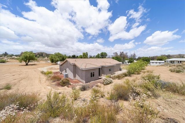 32700 Cox, Menifee, CA 92584