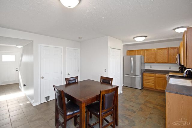 6067 Weber Oaks Drive, Miami Twp, OH 45140