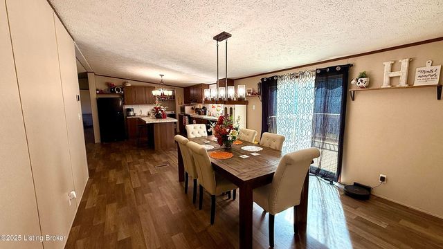 243 McDonald Dr, Brandenburg, KY 40108