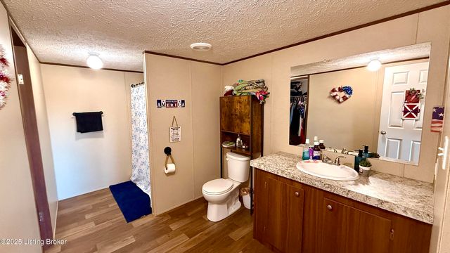 243 McDonald Dr, Brandenburg, KY 40108