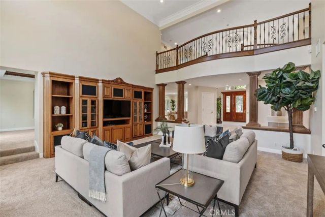 6863 Canyon Hill Drive, Riverside, CA 92506