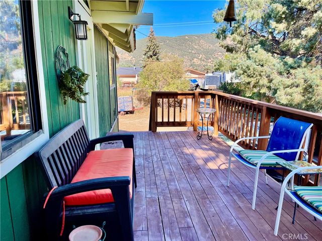 1117 Snowline Drive, Frazier Park, CA 93225