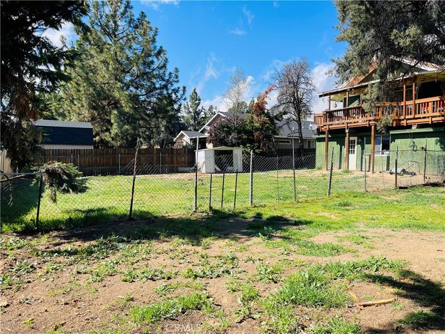 1117 Snowline Drive, Frazier Park, CA 93225