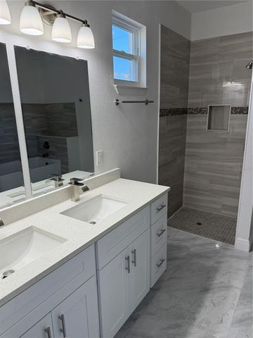 463 MARTIGUES DRIVE, Kissimmee, FL 34759