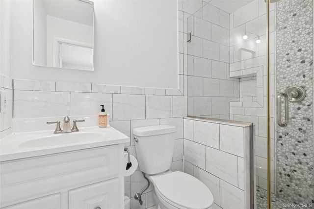 4 Morris Court, Westhampton Beach, NY 11978