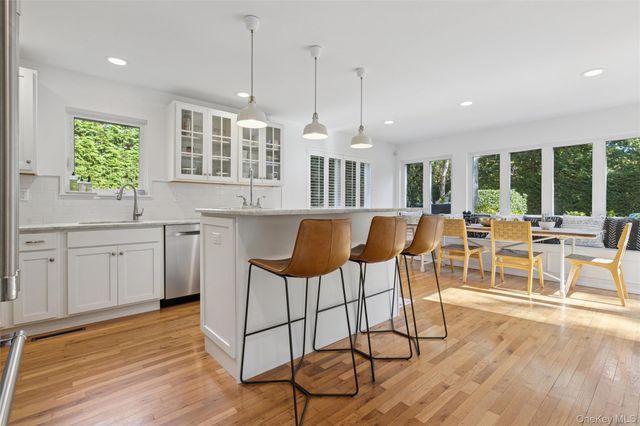 4 Morris Court, Westhampton Beach, NY 11978