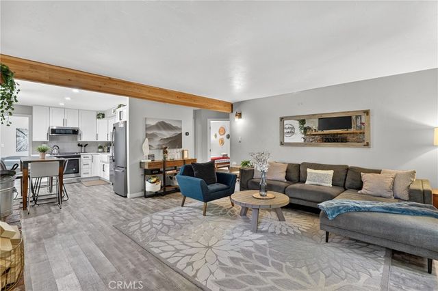 605 Pyramid Drive, Crestline, CA 92325