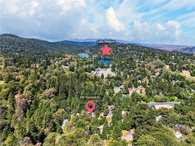 605 Pyramid Drive, Crestline, CA 92325