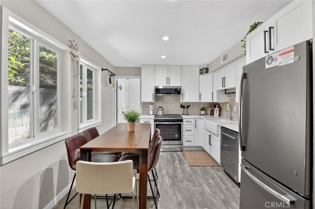 605 Pyramid Drive, Crestline, CA 92325