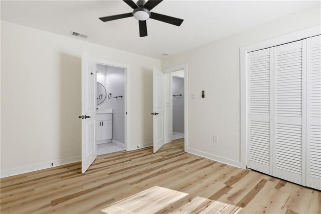 19 Robin Hood Drive, Savannah, GA 31406