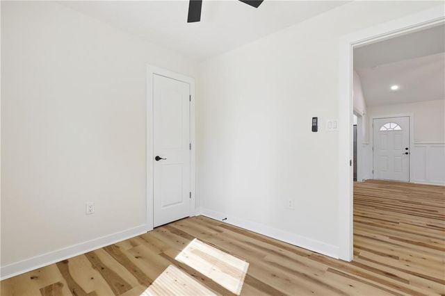 19 Robin Hood Drive, Savannah, GA 31406