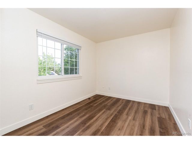 1410 S Vaughn Cir, Aurora, CO 80012