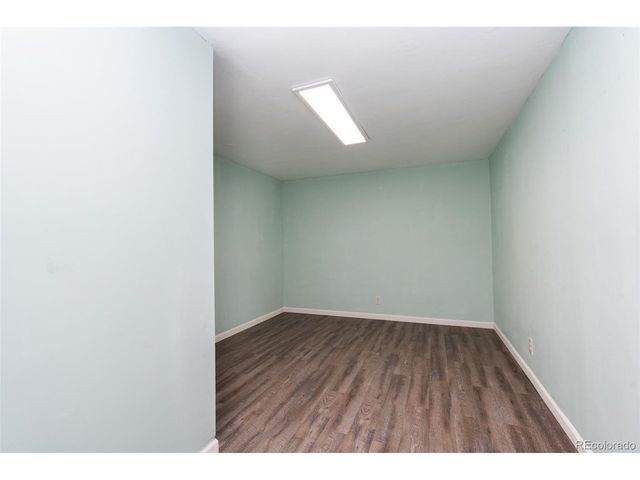 1410 S Vaughn Cir, Aurora, CO 80012