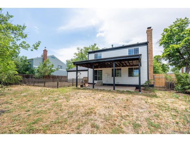1410 S Vaughn Cir, Aurora, CO 80012