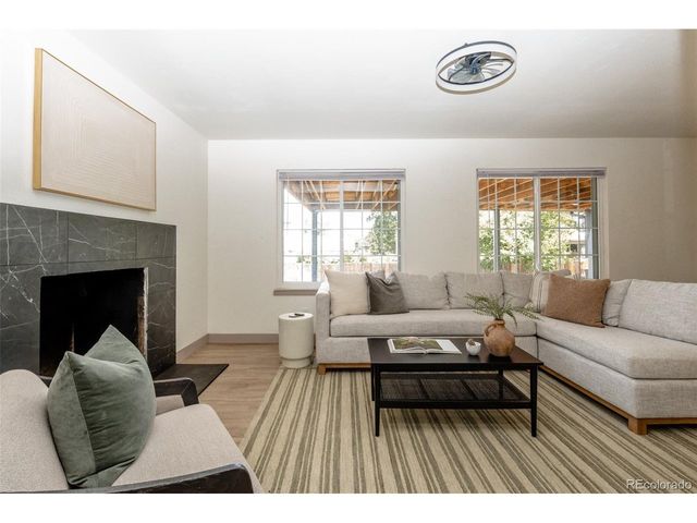 1410 S Vaughn Cir, Aurora, CO 80012