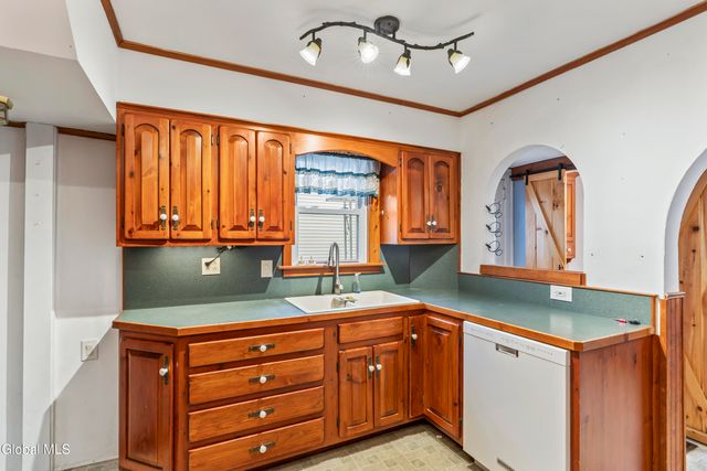 134 Oakland Avenue, Johnstown, NY 12078