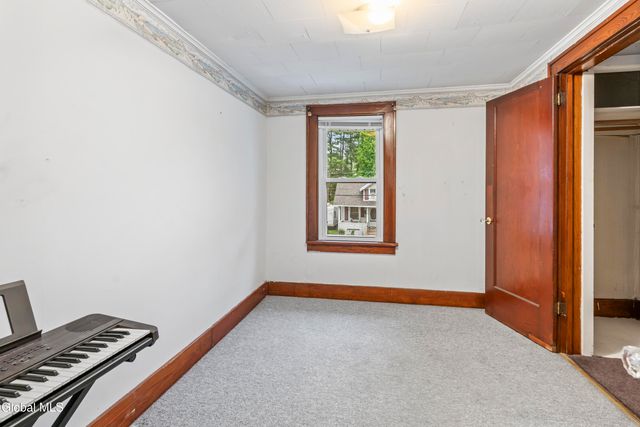 134 Oakland Avenue, Johnstown, NY 12078