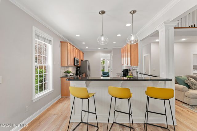 5136 Somersett Lane, Wilmington, NC 28409